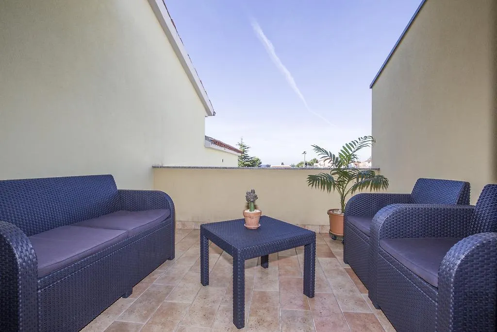 Apartments Rozalina
