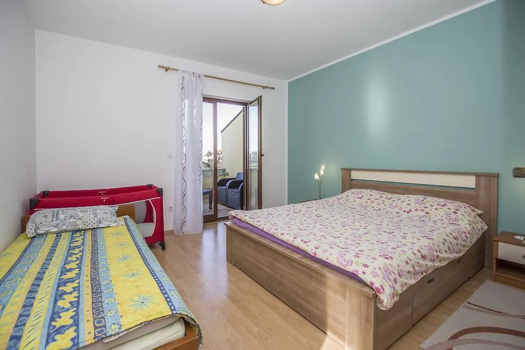 Apartments Rozalina