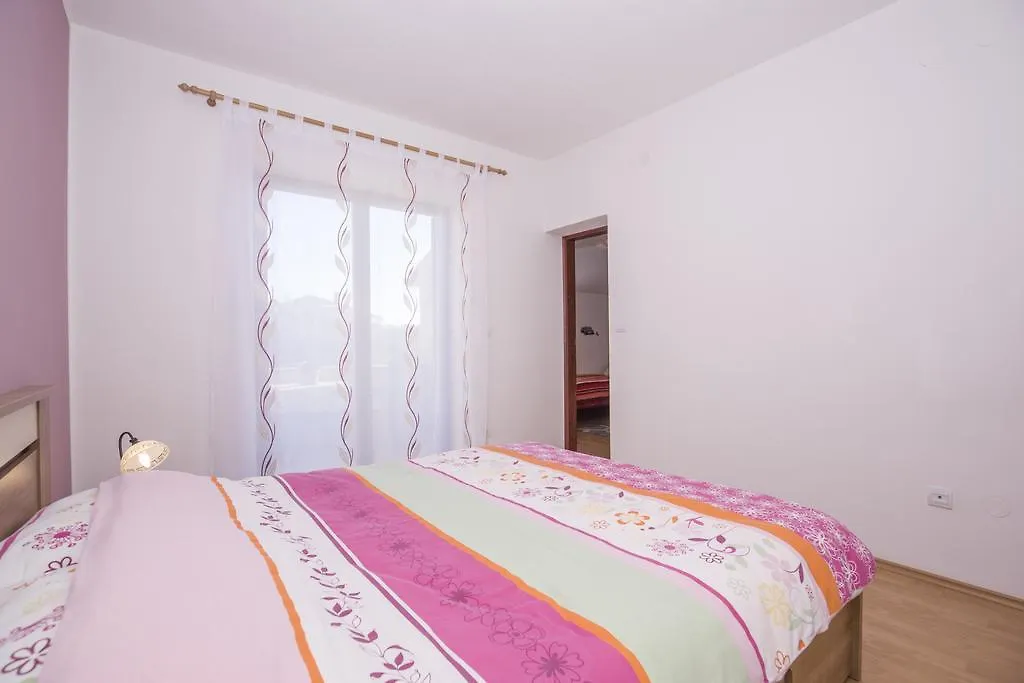 Apartments Rozalina