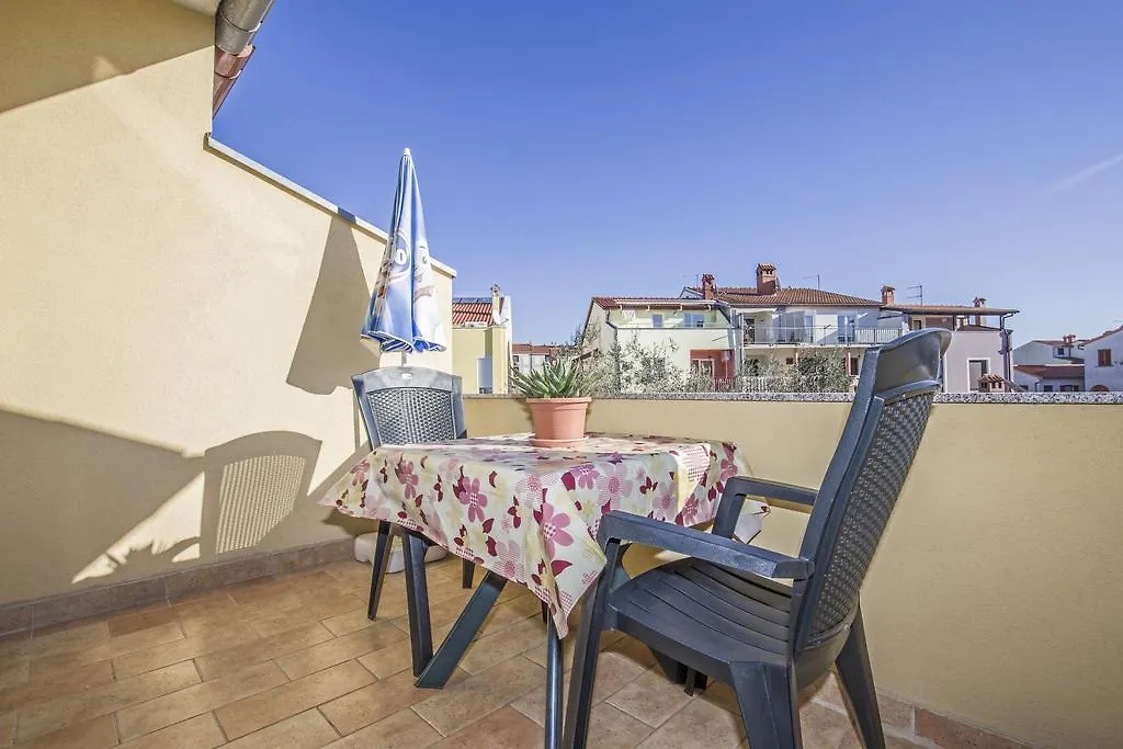 Apartments Rozalina  Fazana