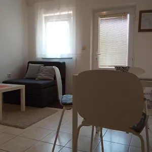 Apartman Ivana, Fazana
